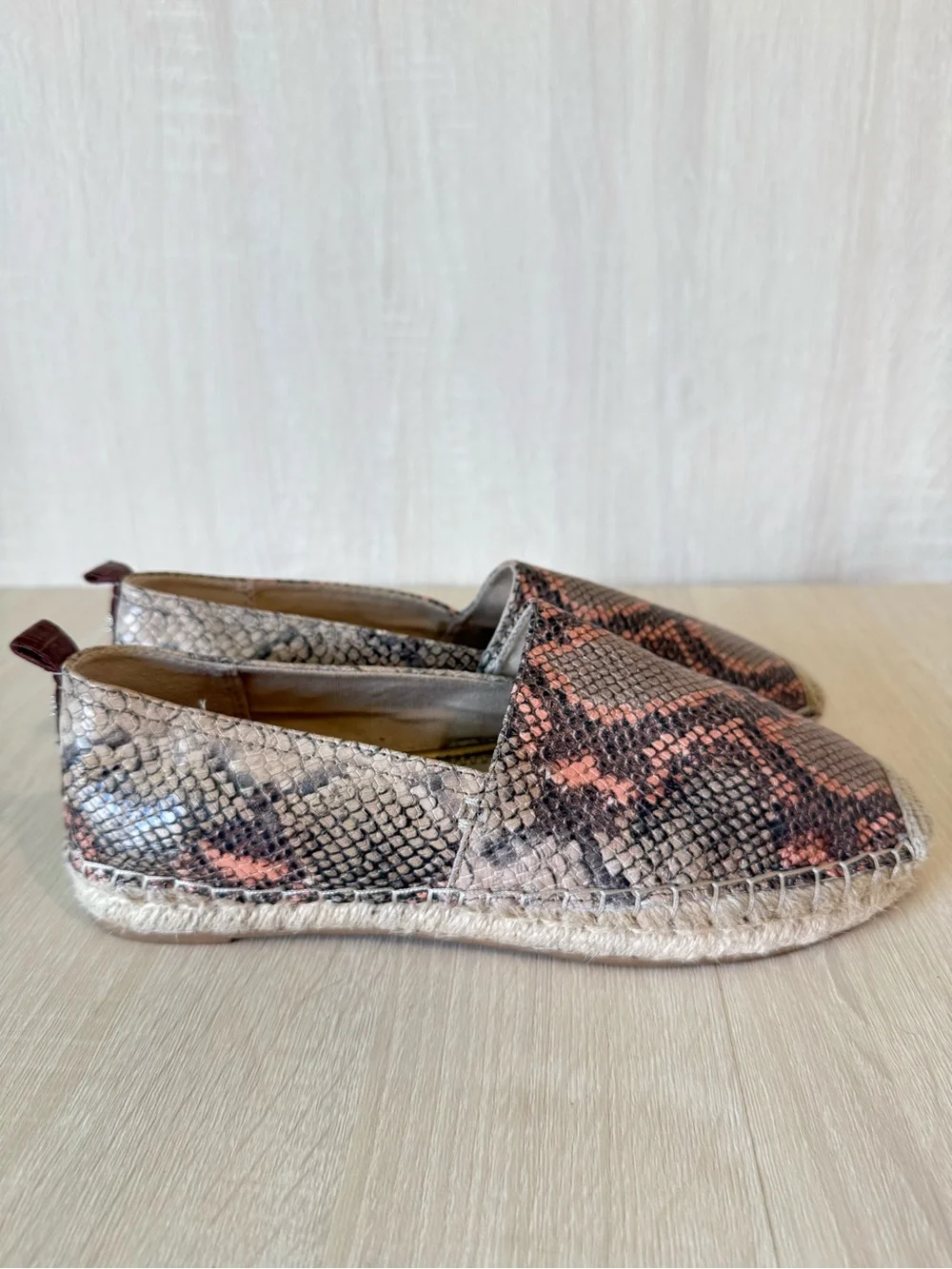 Sam Edelman Snake Print Espadrille Flats Women’s Size 9.5 Slip On Jute Casual